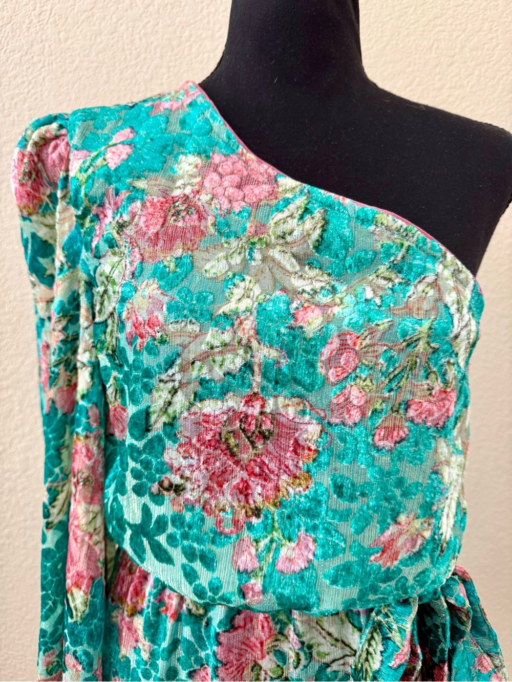 NWT Hermant & Nandita Velvet Teal Floral Metallic One Shoulder Mini Dress Med - Picture 5 of 16